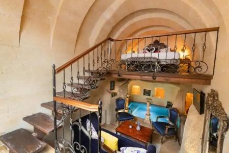 Elysion Cave Suites - 96