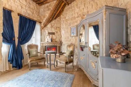 Elysion Cave Suites - 105