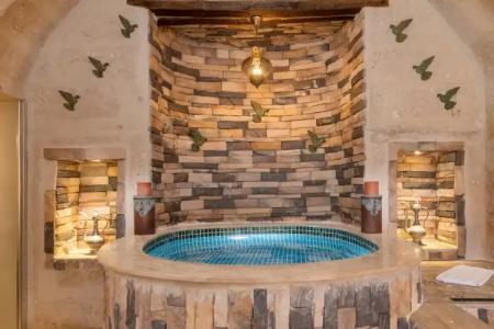 Elysion Cave Suites - 115