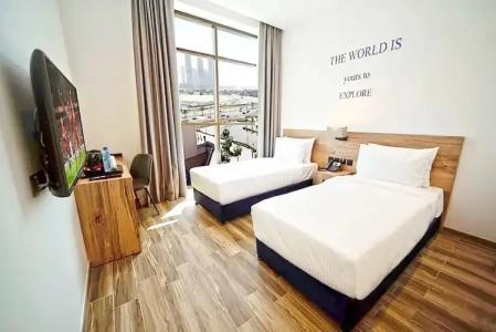 Kingsgate Al Jaddaf by Millennium - 2