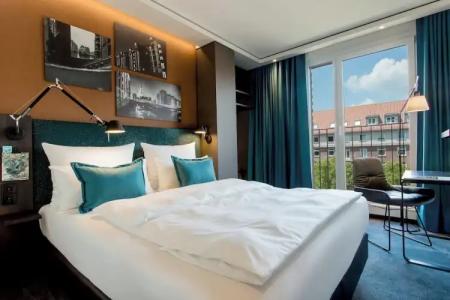 Motel One Hamburg-Fleetinsel - 19