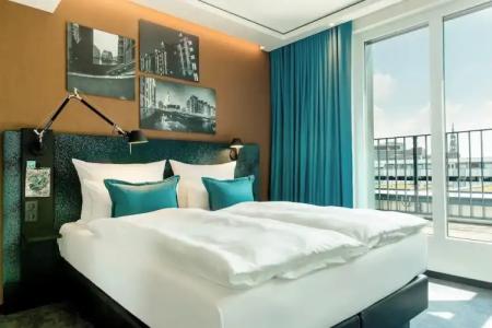 Motel One Hamburg-Fleetinsel - 20