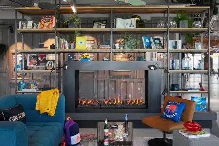 Moxy Cologne Bonn Airport - 16