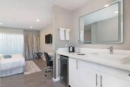 Sands Of La Jolla - 24