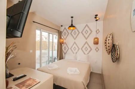 Atma Beach Rooms & Suites - 34