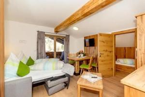 Zirbelstube Mini-hotel, Reit im Winkl