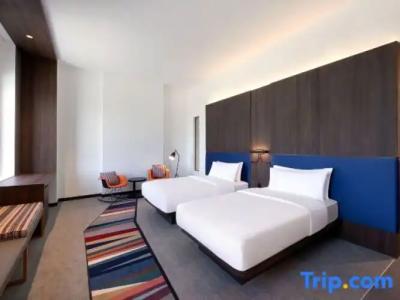 Aloft Al Mina, Dubai - 91