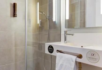 B&B Reims Croix Blandin - 19