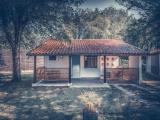 2 Bedrooms Bungalow