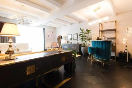 Brown Lighthouse Athens, a member of Browns - 56