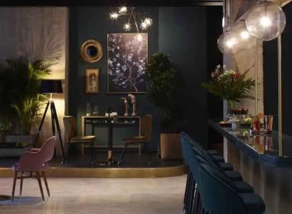 Brown Lighthouse Athens, a member of Browns - 28