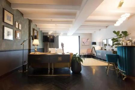 Brown Lighthouse Athens, a member of Browns - 55