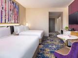 Deluxe Quadruple room with partial view