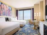 Deluxe Quadruple room with city view