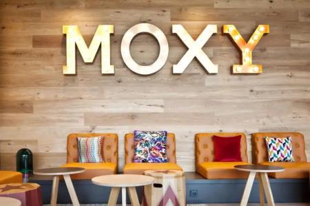 Moxy - 10