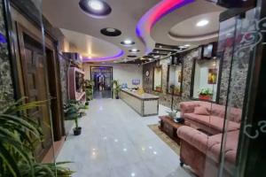 Cairo Plaza Hotel, Cairo