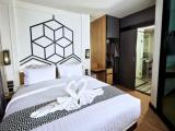 1 Bedroom Suite