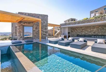 Panormos Bay Suites - 1