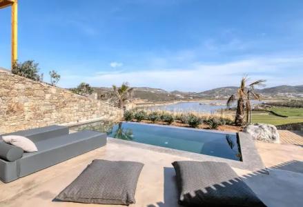 Panormos Bay Suites - 102