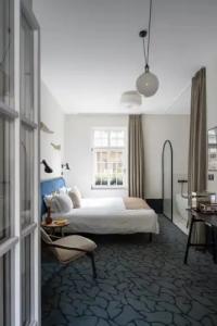 Pavilion & Social Club - 1