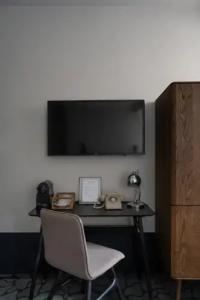 Pavilion & Social Club - 9