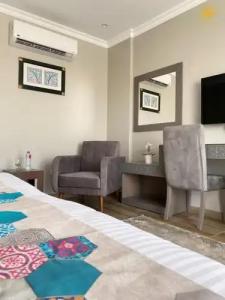 Mamlouk Pyramids - 36