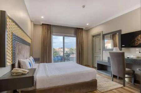 Mamlouk Pyramids - 6