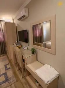 Mamlouk Pyramids - 25