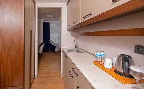 Nevi & Suites Istanbul Taksim - 32