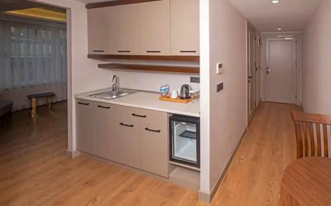 Nevi & Suites Istanbul Taksim - 33