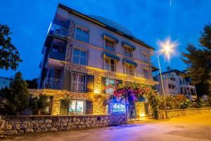 DAM HOTEL LARA, Antalya