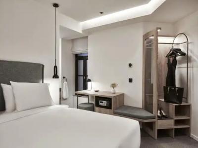 NLH MONASTIRAKI - Neighborhood Lifestyles - 101