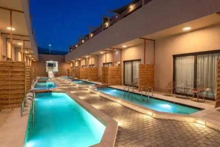 Golden Bee Lifestyle - 47