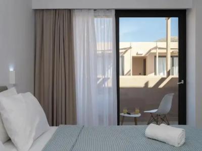 Golden Bee Lifestyle - 1