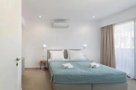 Golden Bee Lifestyle - 58