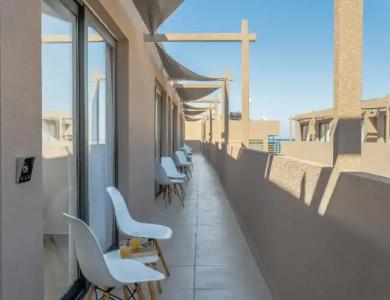 Golden Bee Lifestyle - 37