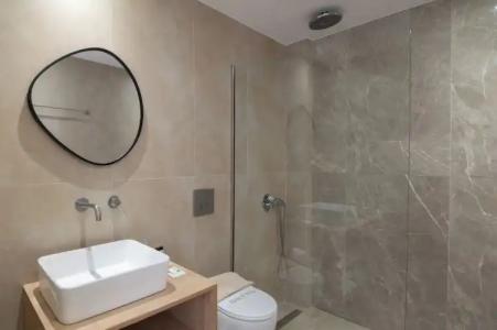 Golden Bee Lifestyle - 35