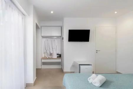 Golden Bee Lifestyle - 28