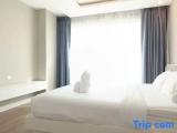 Premier Suite with city view