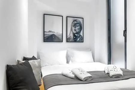 Melo Athens - 56