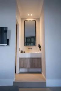 Acron Athens - 3