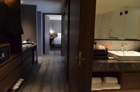 Ayathorn Bangkok - 59