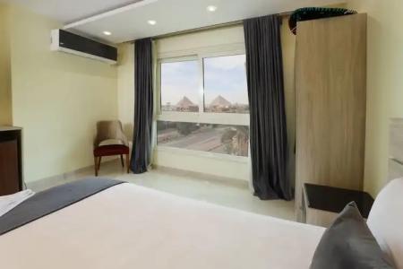 Brothers Pyramids View - 35