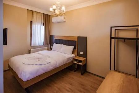 Grand Balyan & Restaurant - 89