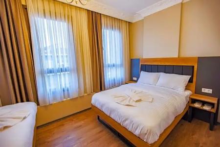 Grand Balyan & Restaurant - 95