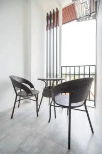 The Time -Home &- - 7