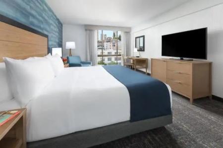 Caza Fisherman's Wharf - 46