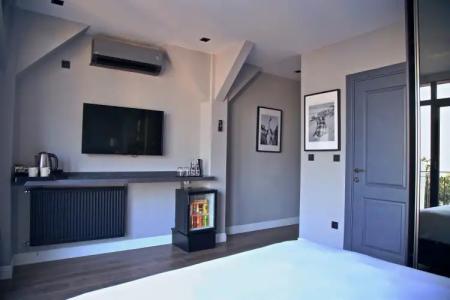 BRONTE - 103