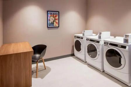 Hilton Garden Inn Austin University Capitol District - 22