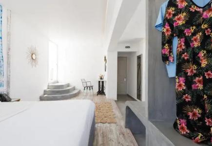 The Museum Project Oia - 11